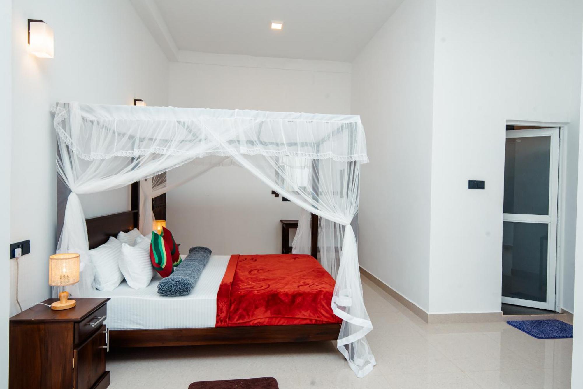 Adams Peak Inn ナラタニヤ エクステリア 写真