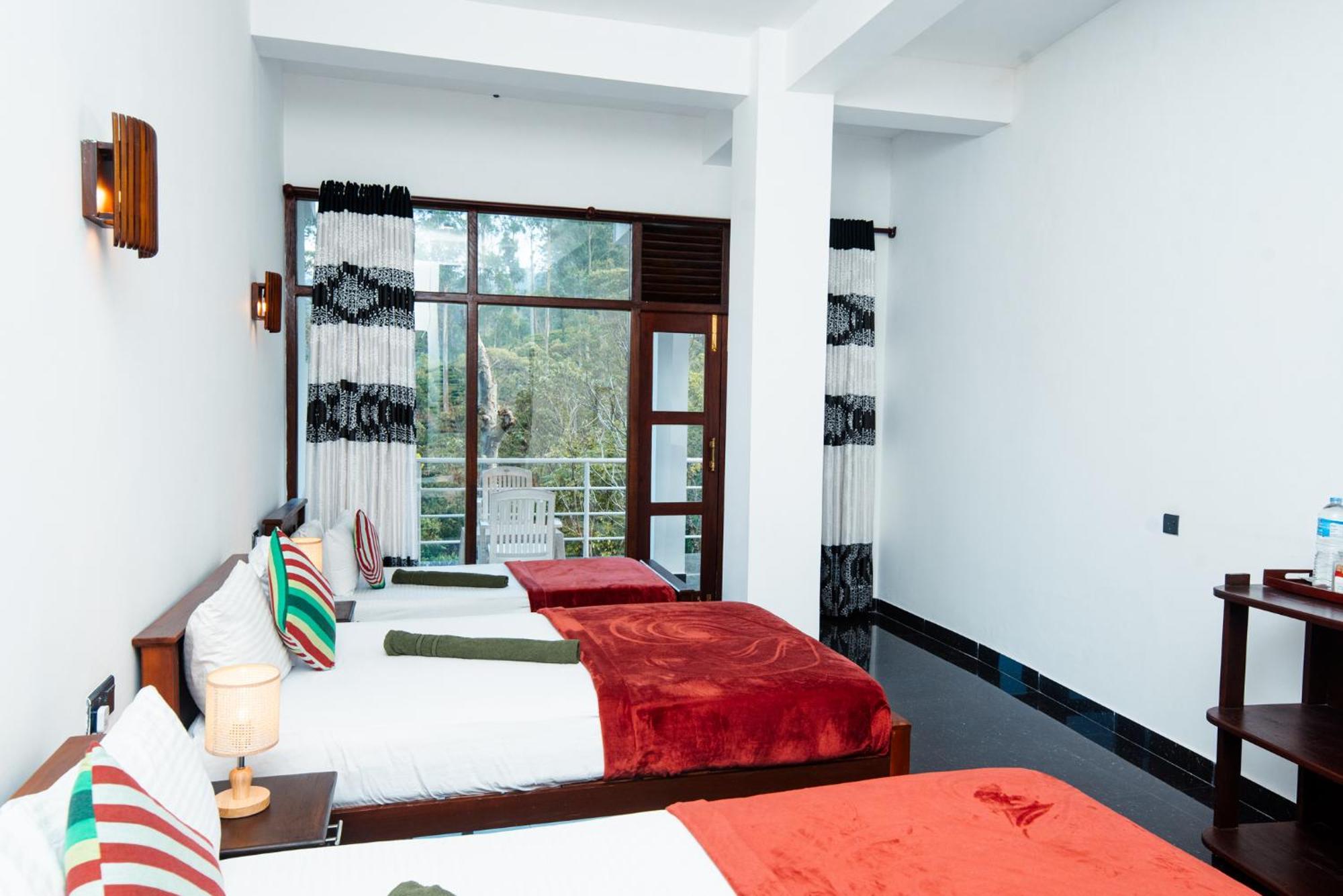 Adams Peak Inn ナラタニヤ エクステリア 写真