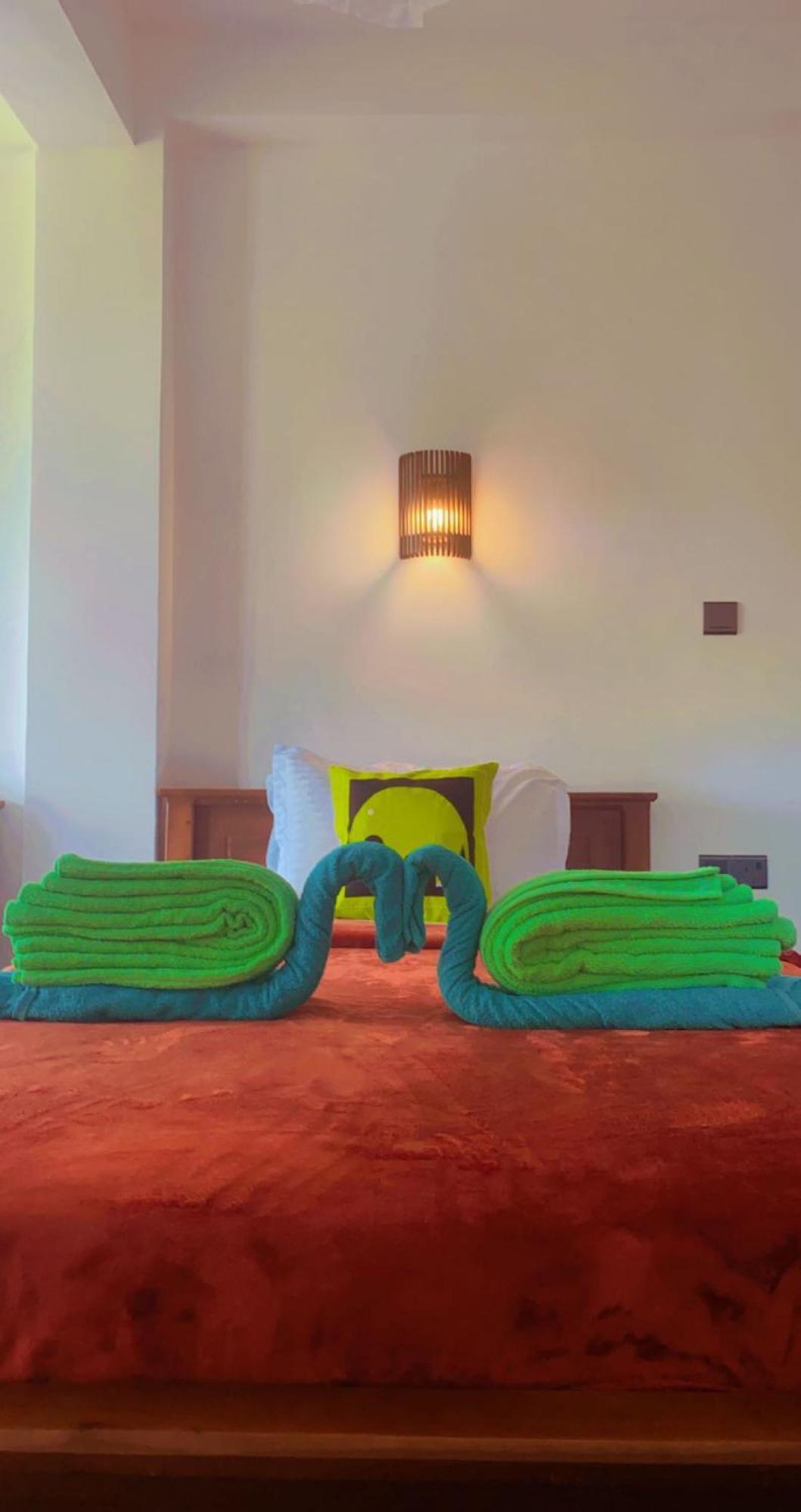 Adams Peak Inn ナラタニヤ エクステリア 写真
